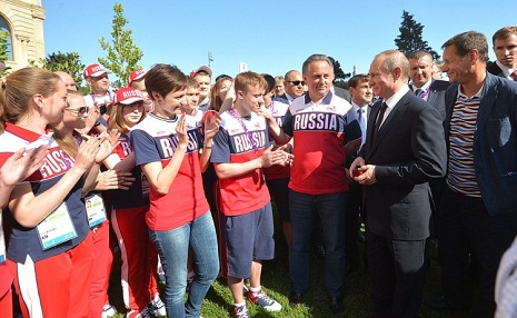 Vladimir Putin meets with Russian athletes in Athletes Village